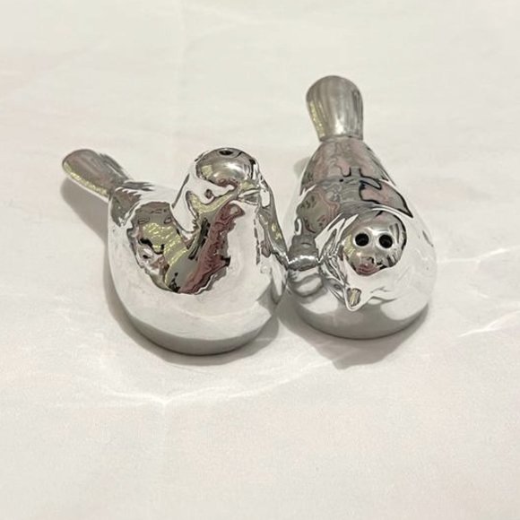 Other - Ceramic Sliver Chrome Bird Salt and Pepper Shakers, Bird Collector